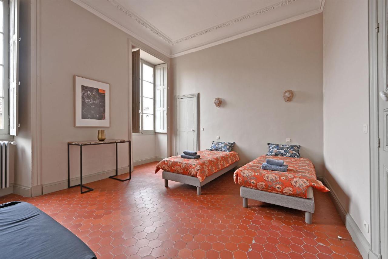 Le Vieux Sextier - Ac Clim - Lumineux - Wifi - Hypercentre Apartment Авиньон Екстериор снимка