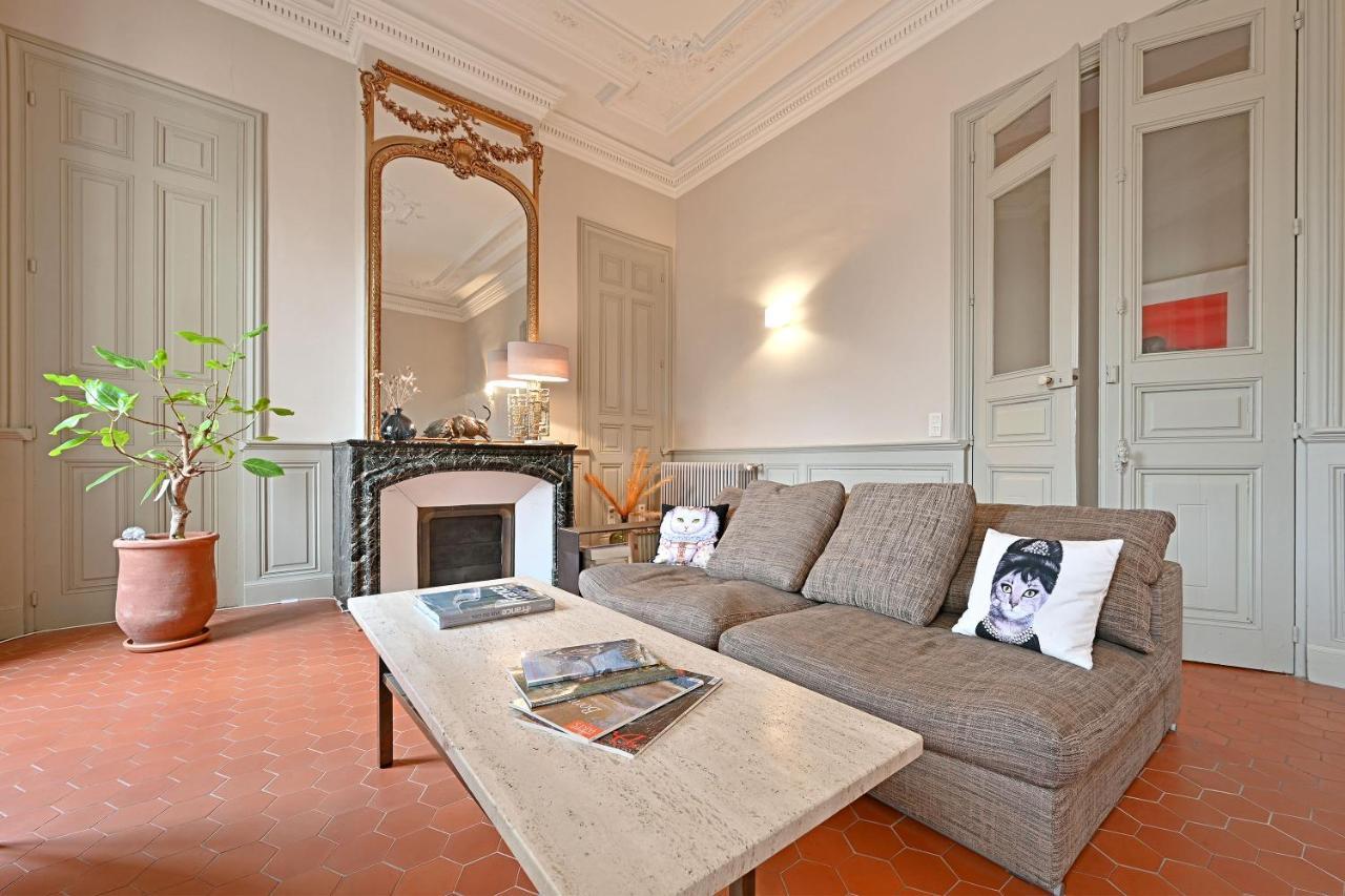 Le Vieux Sextier - Ac Clim - Lumineux - Wifi - Hypercentre Apartment Авиньон Екстериор снимка
