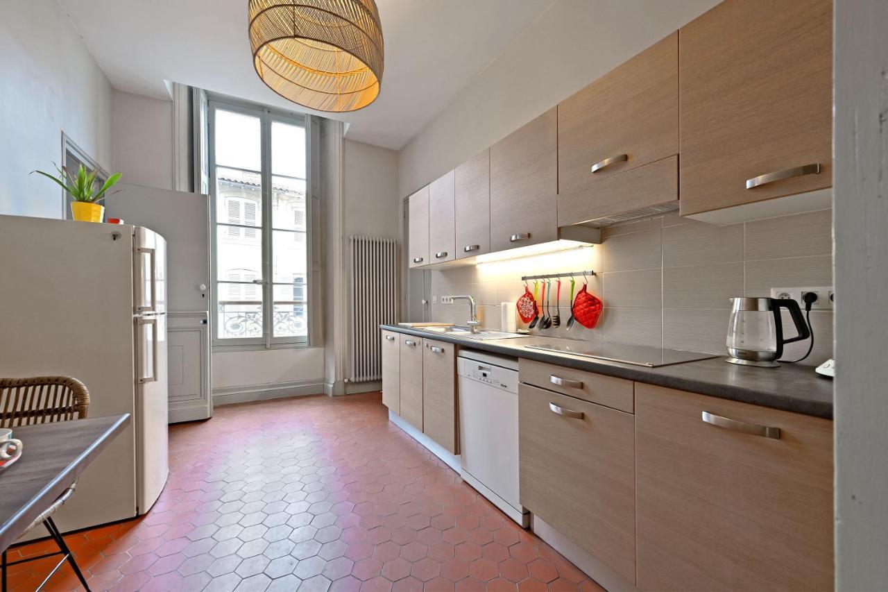 Le Vieux Sextier - Ac Clim - Lumineux - Wifi - Hypercentre Apartment Авиньон Екстериор снимка